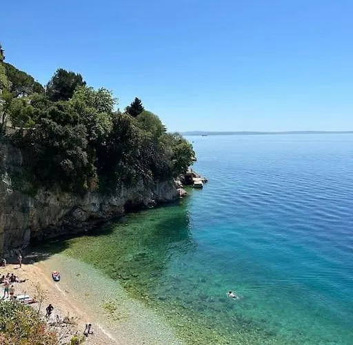 Beautiful Waterfront Lejlighed *